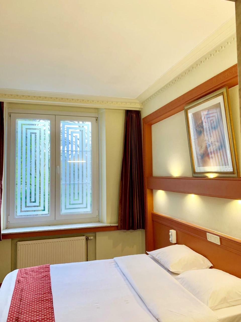 Beaux Arts Hotel แอนต์เวิร์ป ภายนอก รูปภาพ